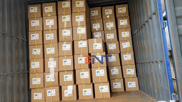 2021-8-12 BNT发货4000套锌合金系列插座到伊朗