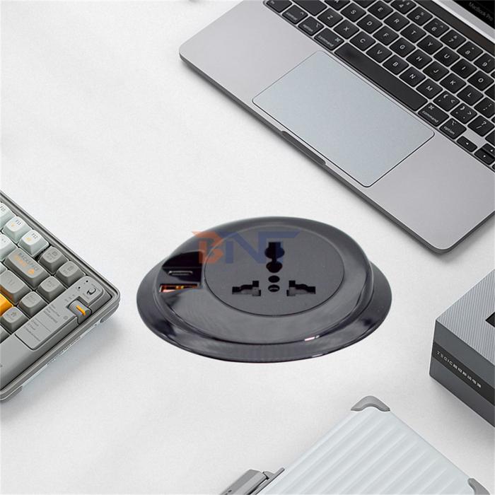80mm Round Electrical Plugs & Universal Sockets Standard Outlets with USB Charging Type-C Port