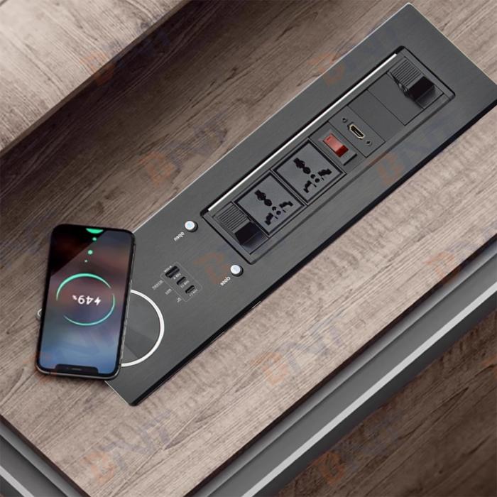 2 Universal 65W Fast Charging Tabletop Socket IP44 Level 10A Rated Current 2 AC Outlets EU Plug Standard for Office Use